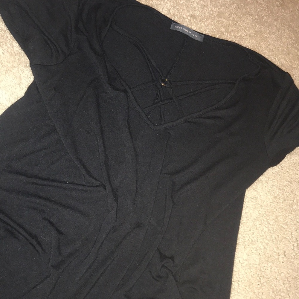 black v neck tee shirt